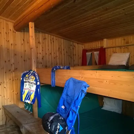 Hostel Selva *